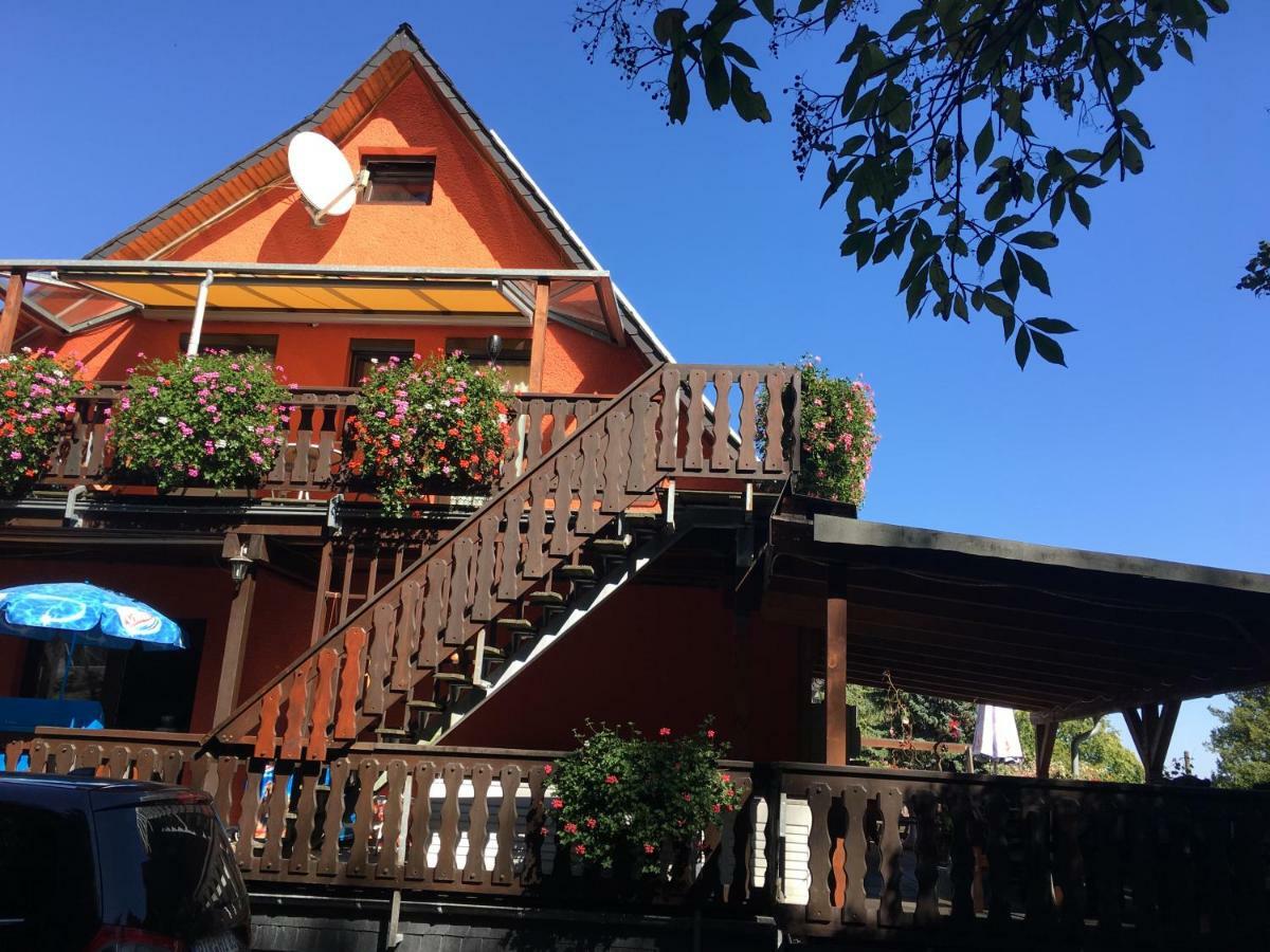 Ferienwohnung Guerth Kleinhennersdorf Экстерьер фото